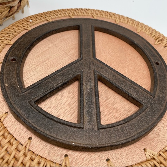 Vintage Cast Peace Sign - Picture 3 of 6